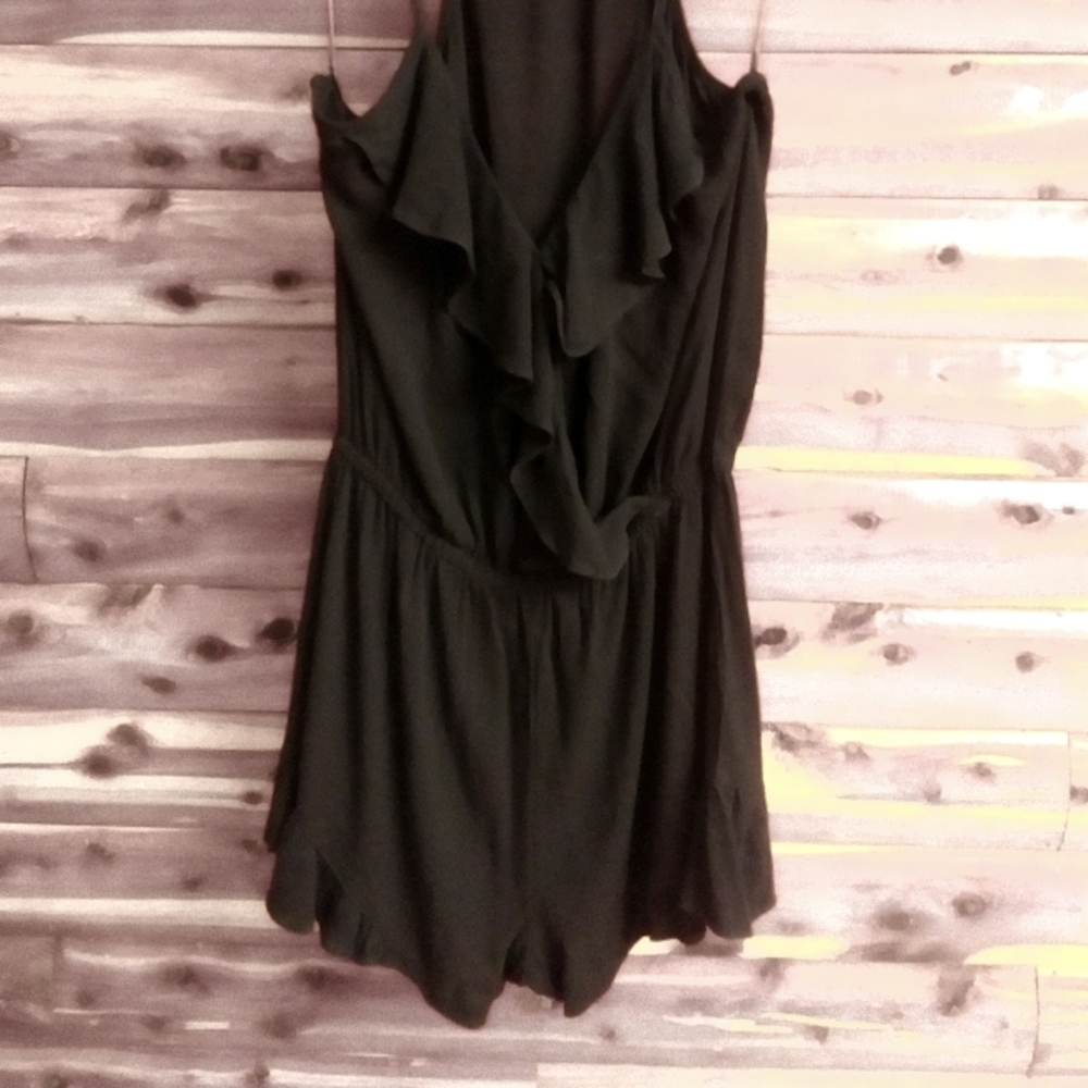 Boutique Rhromper size S